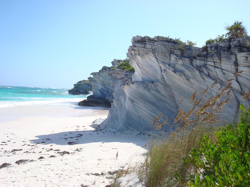 Michael_Singer_Eleuthera_Lighthouse_Point_3