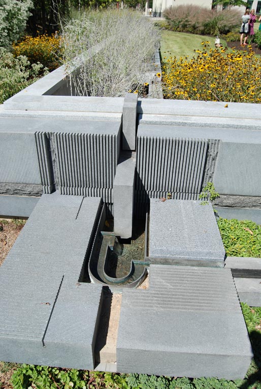 Michael_Singer_FDA_healing_garden_2