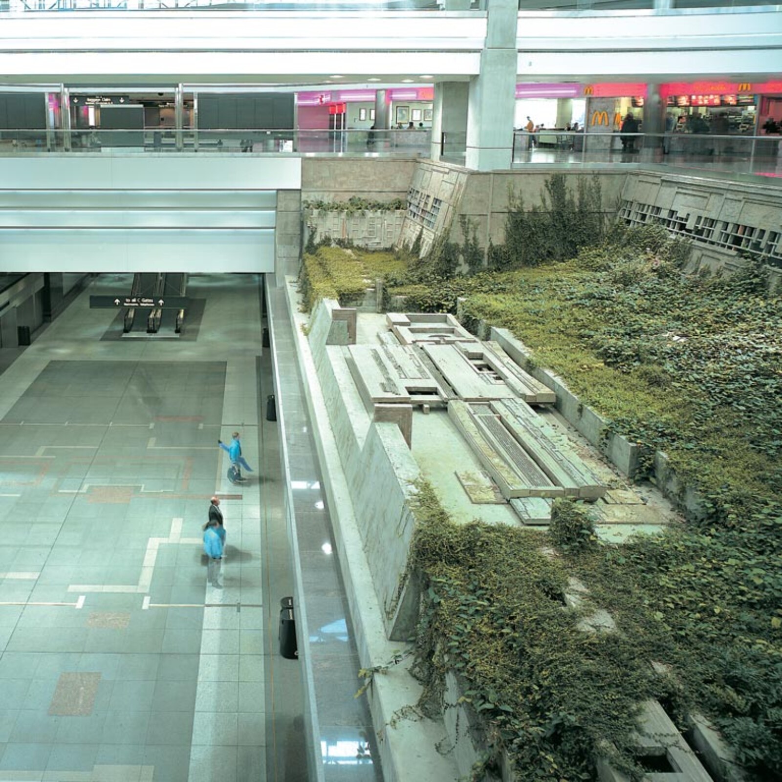 Michael_Singer_Denver_airport_thumb