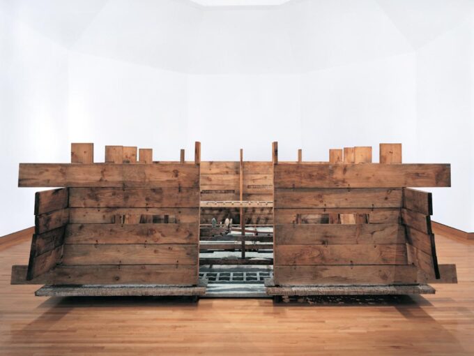 Michael_Singer_Indoor_sculpture_thumb