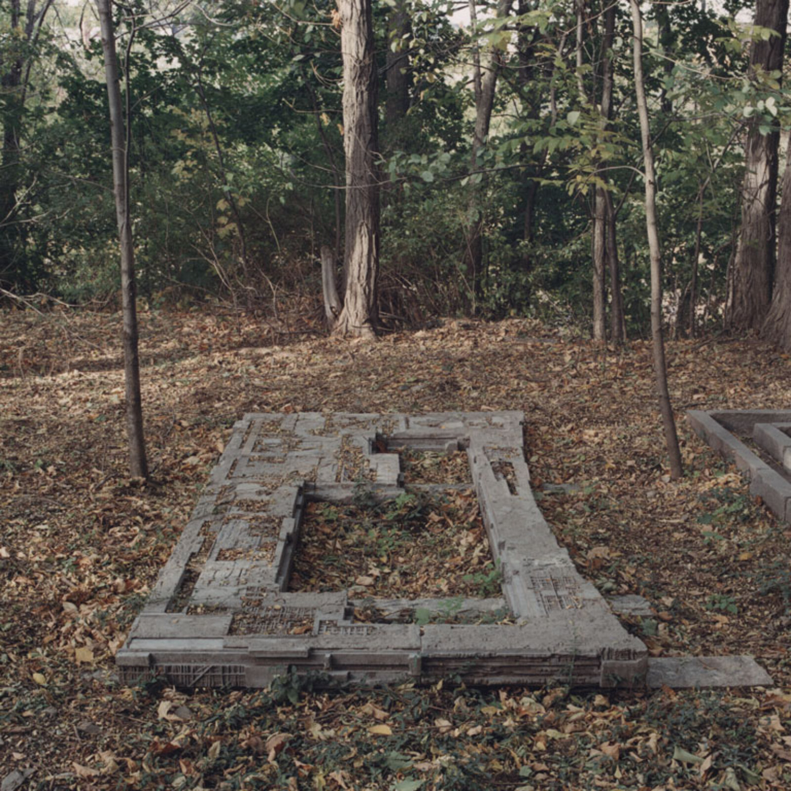 Michael_Singer_Pawtucket_Falls_Garden_Sculpture1_thumb