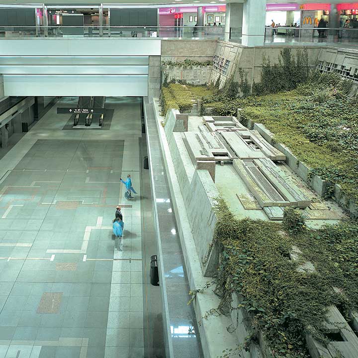 Singer_Studio_Denver_Airport_Atrium_Garden_Must-be-used-first_Mobile_Web