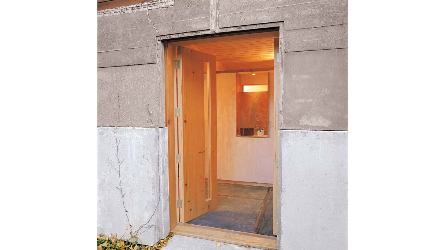 Singer_Studio_Huber_House_03DSK