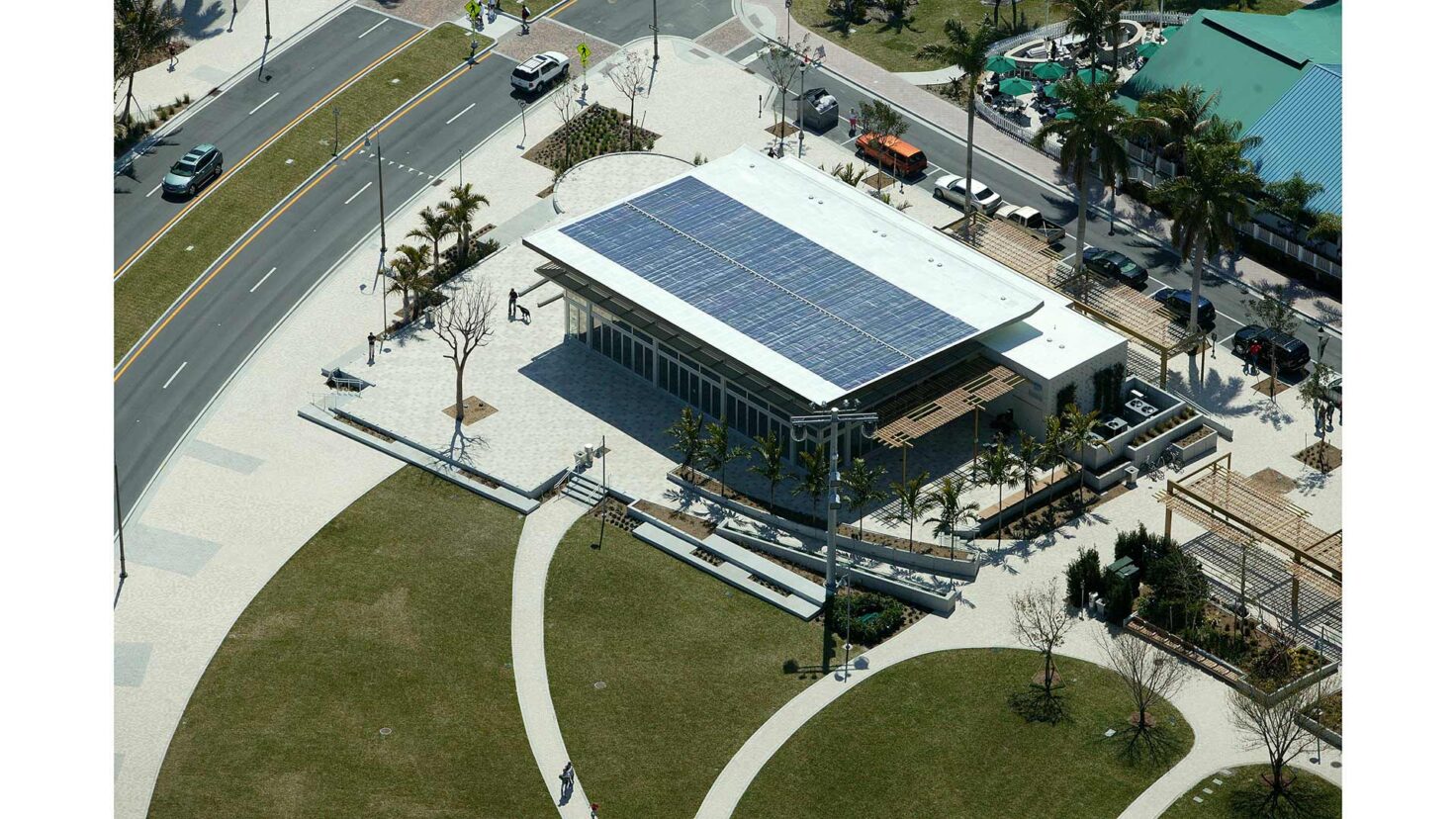 Singer_Studio_Waterfront_Pavilion_10DSK