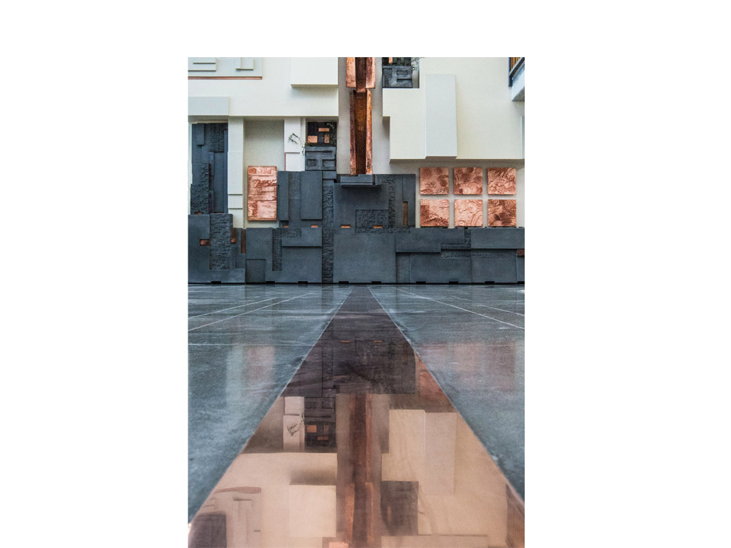Michael_Singer_Interior_Sculpted_Wall_13